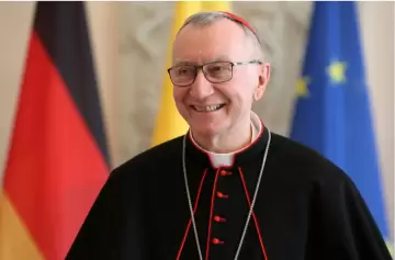 Vocero del Vaticano desmiente rumores sobre la salud del cardenal Pietro Parolin