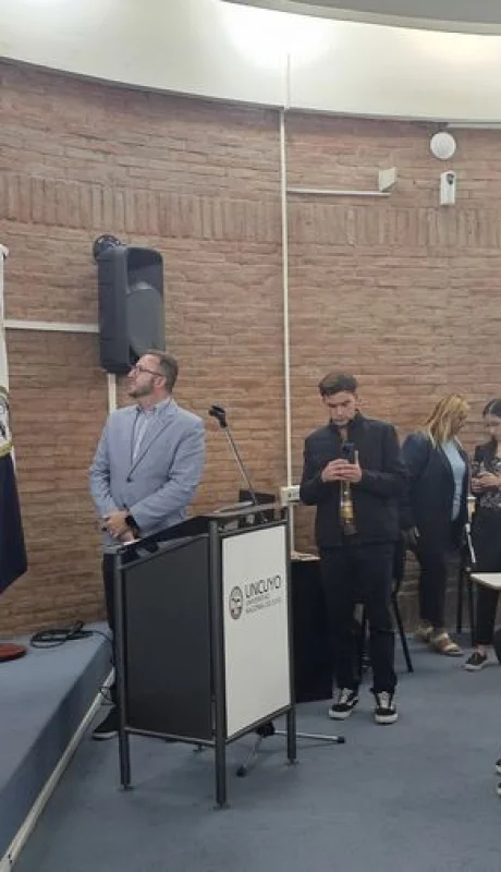 La inteligencia artificial entra al aula con 'Mendoza Aumentada'