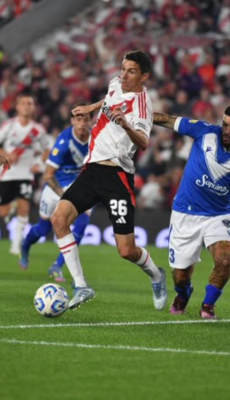 Nacho Fernández marcó el tercero de los goles de River/Fuente: X
