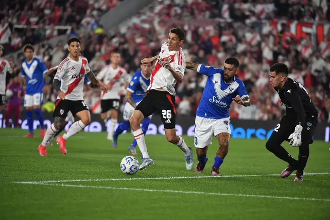 Nacho Fernández marcó el tercero de los goles de River/Fuente: X