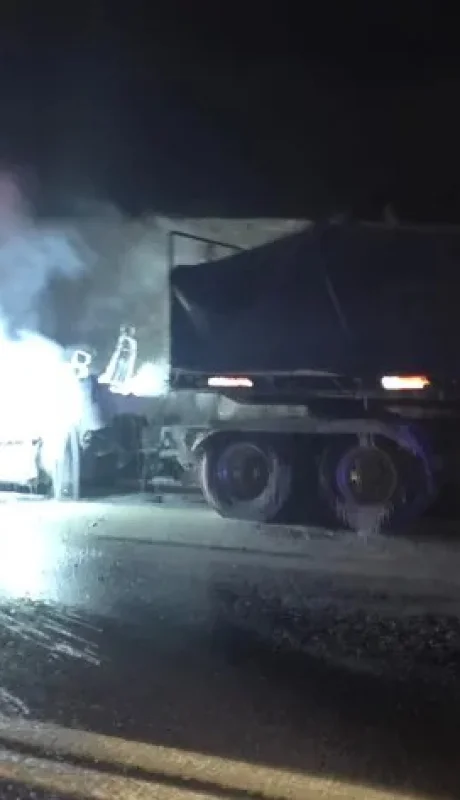 Camión chiileno se incendió en Potrerillos/ Fuente: Captura de video