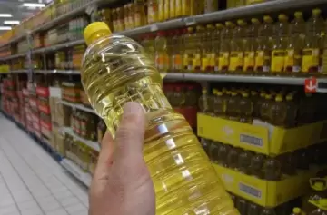 Aceite: el Gobierno frena suba del 9% y se arma la pelea con las aceiteras