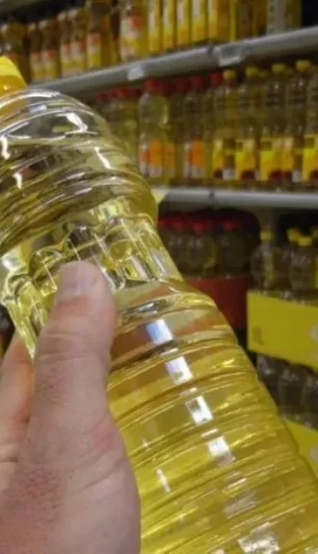 Aceite: el Gobierno frena suba del 9% y se arma la pelea con las aceiteras