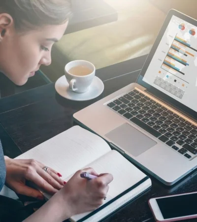 Secundaria a distancia 2026: cómo terminar los estudios a distancia y con apoyo de la IA