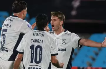 Independiente goleó en la Sudamericana y ahora piensa en el cruce con Independiente Rivadavia