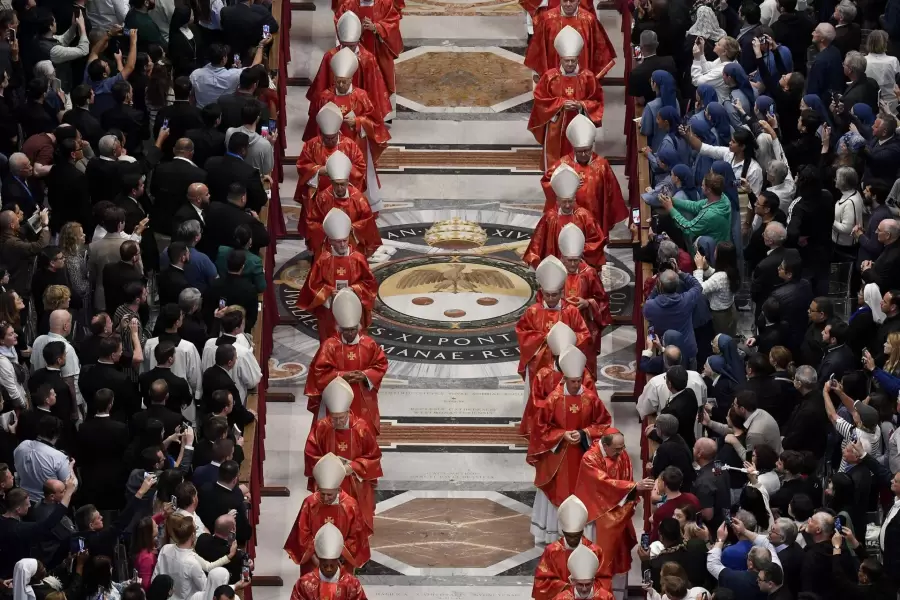 Los cardenales ya emitieron su voto.