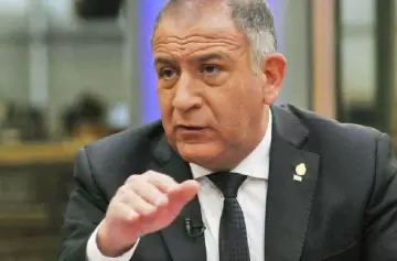 El insólito robo que sufrió Luis Juez cuando le hacían una entrevista