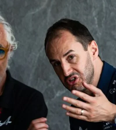 Flavio Briatore y Oliver Oakes no tenían una buena relación./