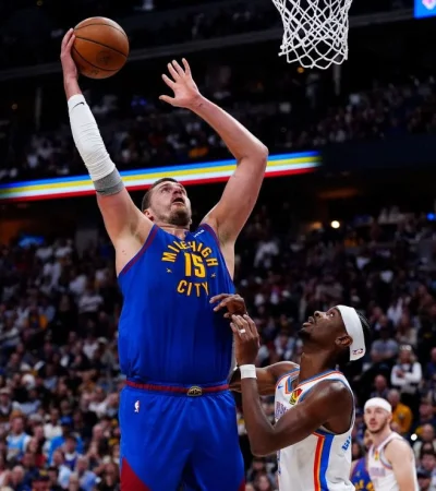 La NBA está que arde, en unos playoffs inolvidables.