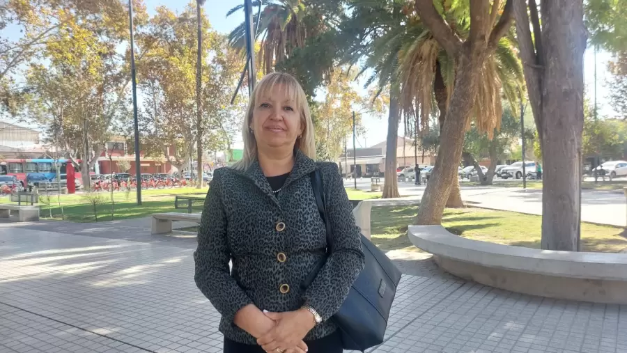 Directora de Educación de Las Heras, Graciela Gelabert.