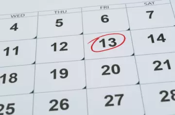 Martes 13: el día con mala vibra que aún condiciona decisiones en pleno siglo XXI