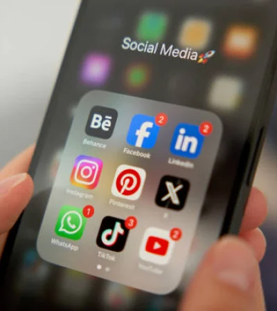 La manera más simple de salir de las Redes Sociales.