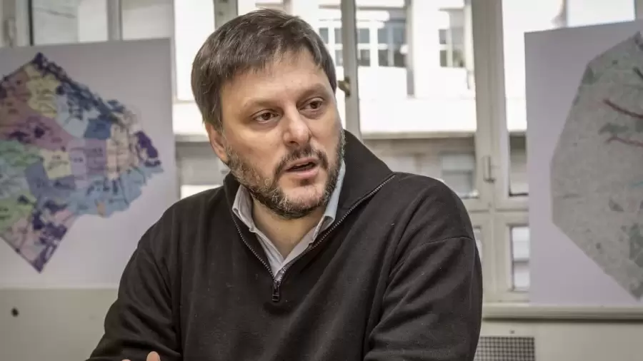 Leandro Santoro, Manuel Adorni y Silvia Lospennato lideran las encuestas de cara a la renovación de la Legislatura porteña.