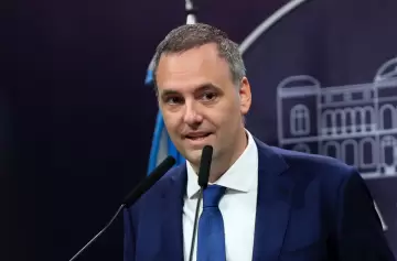 Elecciones en CABA: el voto antiperonista y el dilema de Manuel Adorni