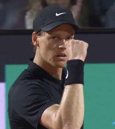 Sinner dejó atrás un duro reto ante Cerundolo