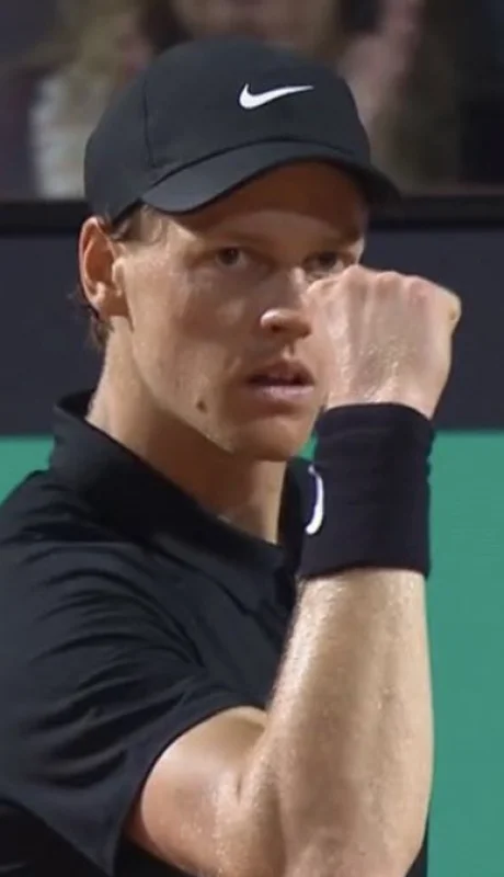 Sinner dejó atrás un duro reto ante Cerundolo