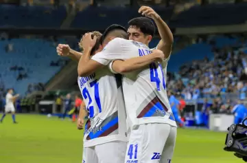 Godoy Cruz y Gremio igualaron en Brasil y el Tomba depende de sí mismo para ser primero