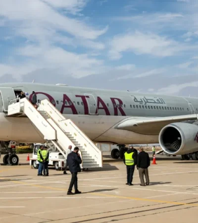 La aerolínea qatarí está decidida a hacer una inversión descomunal para dejar satisfecho a Trump.