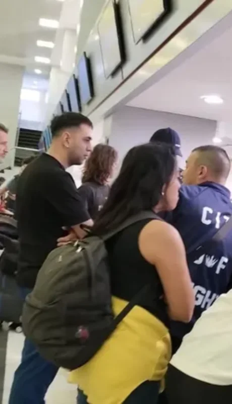 Bronca y gritos de los pasajeros.