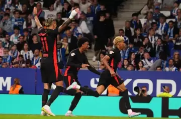 Liga Blaugrana: Yamal y Fermín coronan Campeón al Barcelona en Cornellà