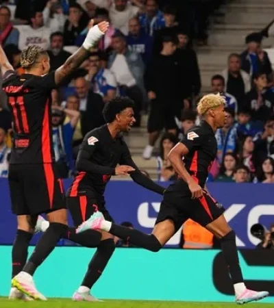 Lamine Yamal marcó otro gol de antología