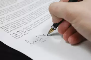 ¿Firmás subrayando tu nombre? Dime cómo firmas y te diré cómo eres