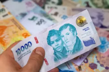 Cuánto cobra AUH con aumento y por cada hijo en agosto 2025