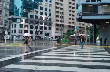 Tremendo diluvio en el AMBA causa inundaciones