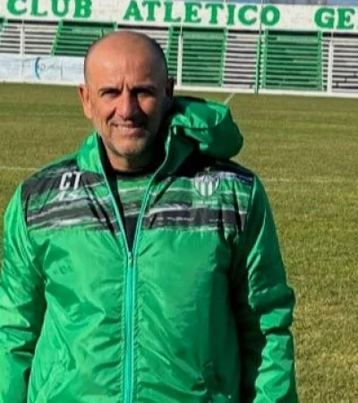 Christian Corrales es el nuevo DT del Chacarero.