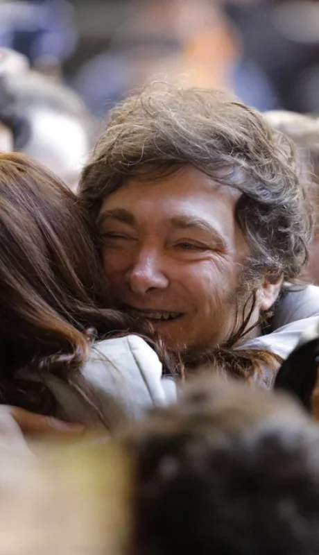 Javier Milei votó y criticó a Macri. /