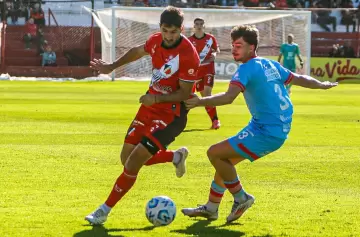 Deportivo Maipú empató contra los diez de Arsenal y dejó pasar la chance de sumar de a tres