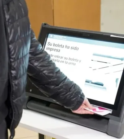 Gracias a la Boleta Única Electrónica, el escrutinio promete mayor celeridad/ Fuente:X