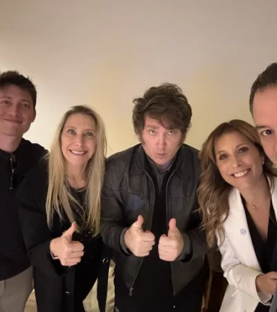 Santiago Caputo, Karina Milei, el presidente Javier Milei y Manuel Adorni/ Fuente: X de Javier Milei