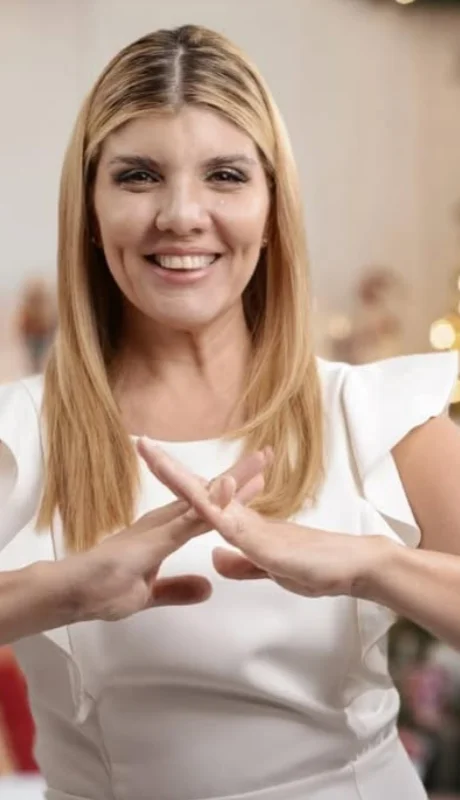 Agata Fornasa es docente y presidenta de la ONG Señas en acción.