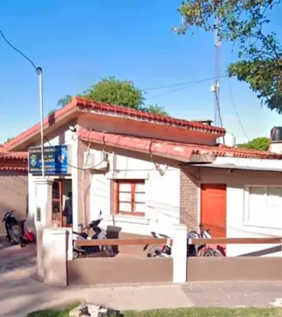 La madre de la menor se presento en la Comisaría Comunitaria Nº 5 para formalizar una denuncia penal.