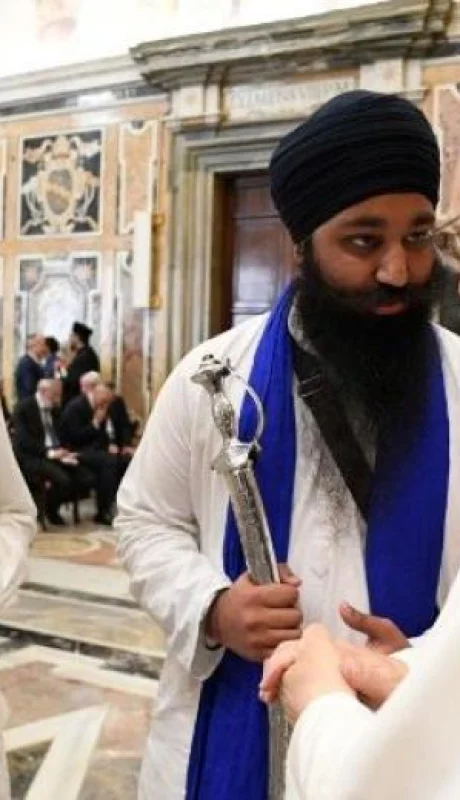 El nuevo papa se ha mostrado abierto a seguir ciertos preceptos de Francisco sobre la relación de la iglesia con el mundo.