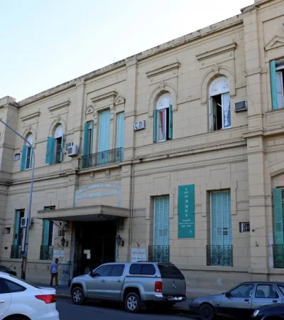 Ambas víctimas están internadas en grave estado en el Hospital Cullen.