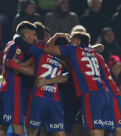 Todos los abrazos para el sanrafaelino Gastón Hernández