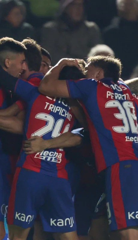 Todos los abrazos para el sanrafaelino Gastón Hernández