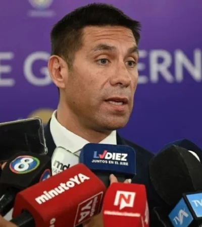 Facundo Correa Llano.