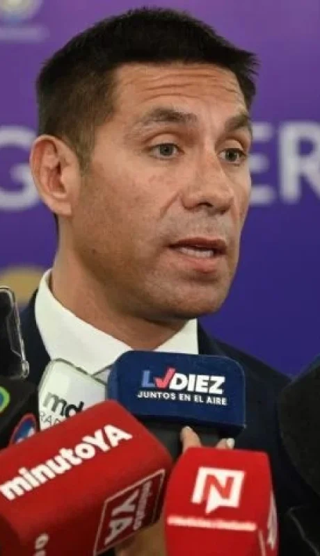 Facundo Correa Llano.