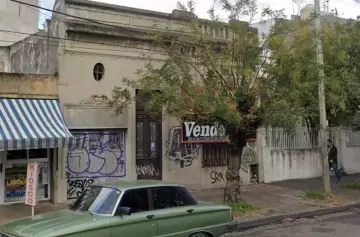 Compró una casa y lo que encontró en ella lo horrorizó
