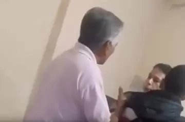 Video viral: dos pastores, a las piñas en plena celebración evangélica