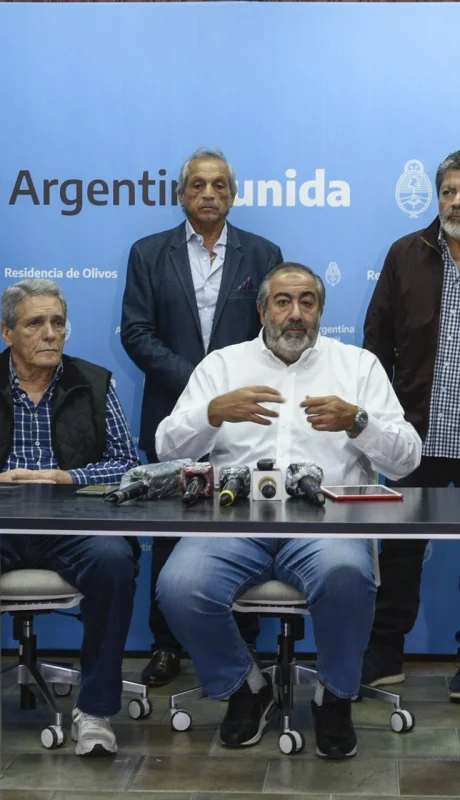 El nivel más alto de autoridades sindicales