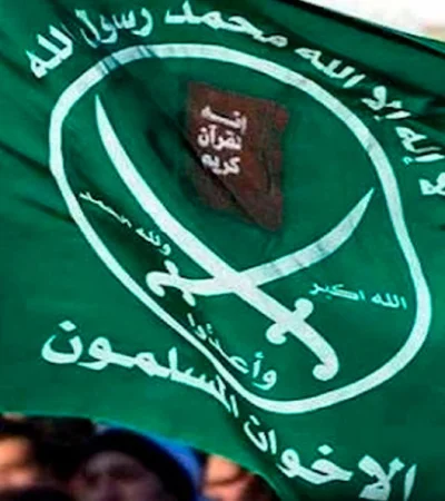 Los Hermanos Musulmanes son conocidos por tratar de implantar modelos conservadores islámicos en los países donde tienen presencia.