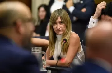 Mercedes Llano fulminó a Cornejo por el pase de Hebe Casado a LLA