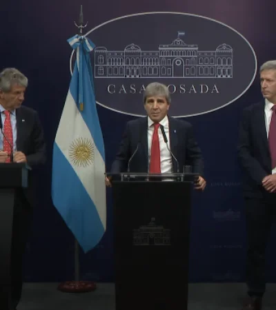 Anuncios del Gobierno.