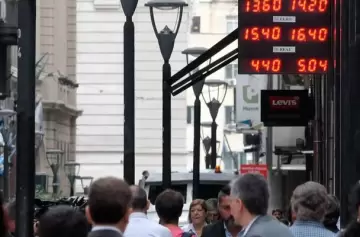 Luego de los anuncios sobre dólares, bajó la cotización de todas las versiones