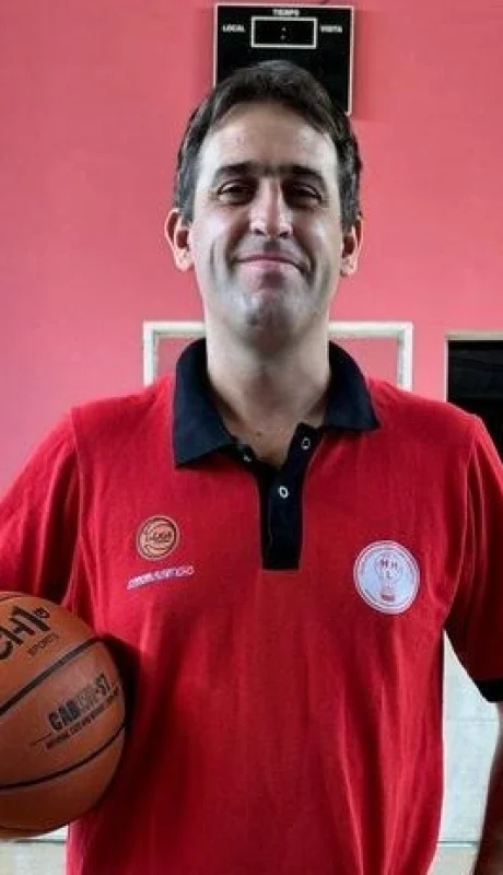 Agustín Pujol sueña en grande con Huracán Las Heras.