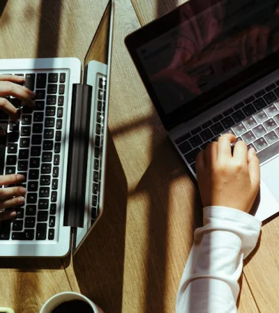 El expediente detalla que el contenido habría sido difundido por WhatsApp.